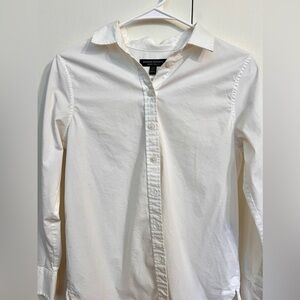Banana Republic Classic White Button Down Shirt XS